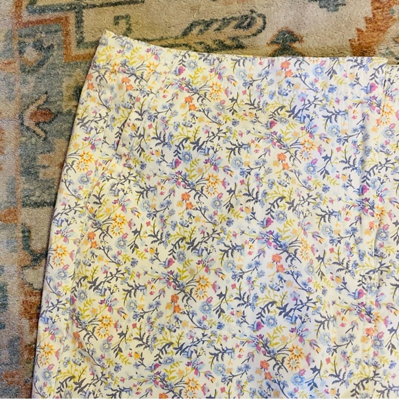 J.Jill Live in Chino Floral Pencil Mini Skirt Zip Pocket Stretch Multicolor - Picture 8 of 8